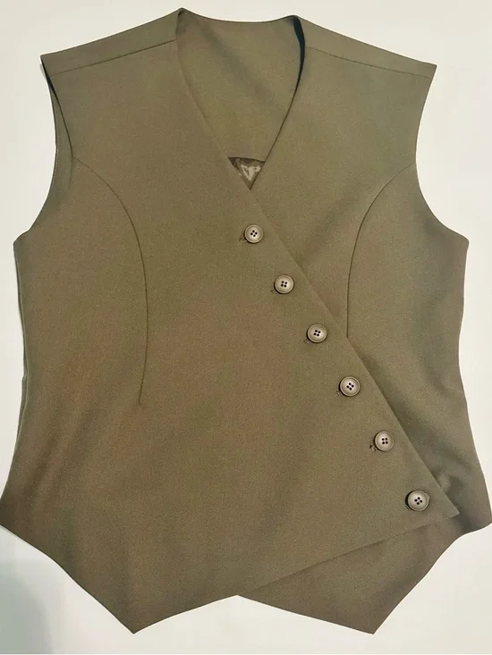 Sleeveless Asymmetric Button Front Top - Olive - Picture 2 of 8